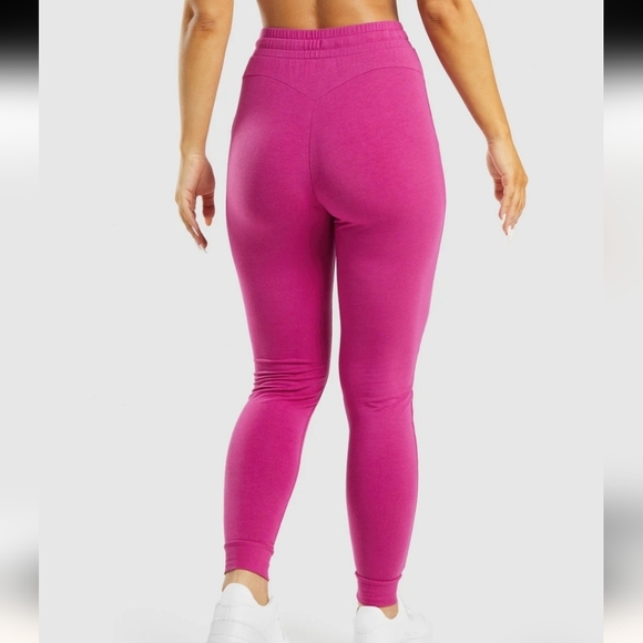 Womens Gymshark Training Pippa Joggers Dragon Pink Size Small - Picture 2 of 12